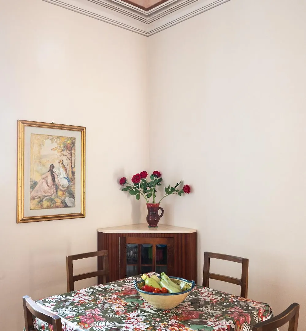 Guest house Villa Smeralda - Luxury On The Italian Riviera Lavagna